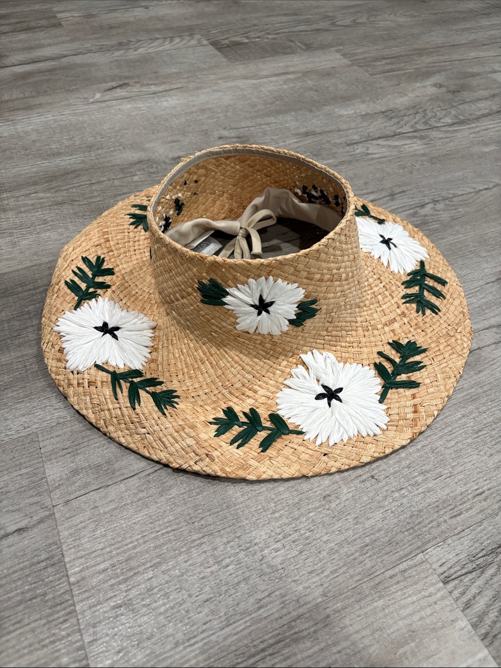 Beach hat